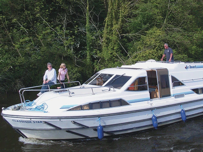 Louer Bateau à moteur avec ou sans skipper Le Boat à Homps
