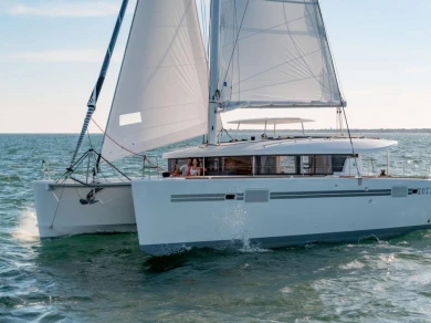 Alquiler de Catamarán, con o sin patrón Lagoon Pianottoli-Caldarello