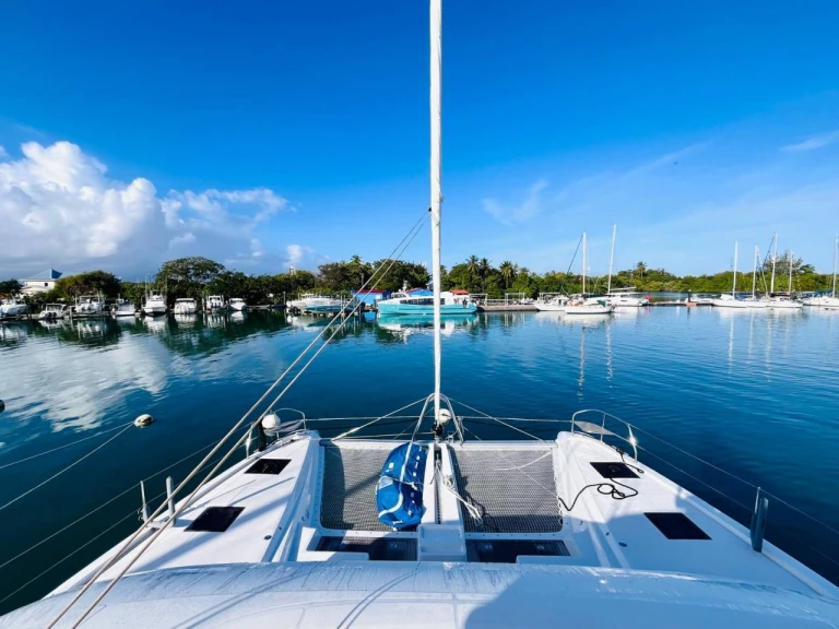 Location Catamaran Lagoon avec permis