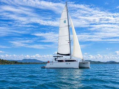 Rent a Lagoon Lagoon 450 Sport Top Mai Khao