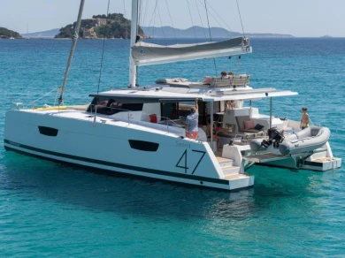 Wynajmij Katamaran z lub bez skippera Fountaine Pajot w Nikiána