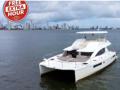 Bareboat Rental Motorboat Leopard with a boat licence