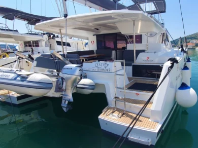 Catamaran te huur in Trogir voor de beste prijs