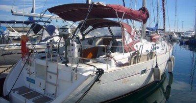 Voilier à louer - Bénéteau Beneteau Clipper 42.3 - Arona Voilier à louer - Bénéteau Beneteau Clipper 42.3 - Arona