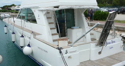Motor boat for rent - Bénéteau Antares 13.80 - Sukošan Motor boat for rent - Bénéteau Antares 13.80 - Sukošan