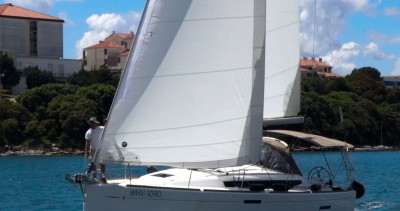 Segelboot zum Mieten - Jeanneau Sun Odyssey 389 - Pula Segelboot zum Mieten - Jeanneau Sun Odyssey 389 - Pula