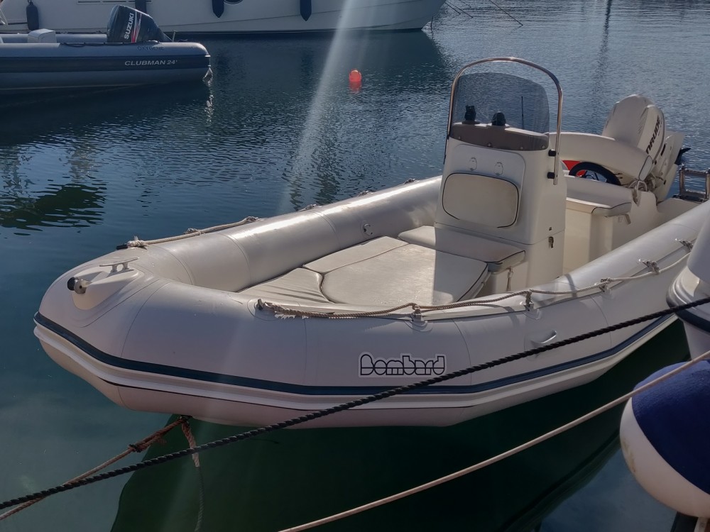 Location Semirigide Bombard Explorer 530 SB II Grrr SamBoat