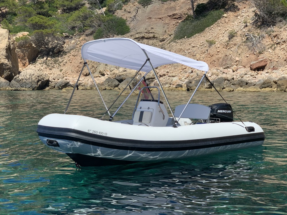 Location Semirigide AbMarine AB marine 13 Sin licencia Semirrigida