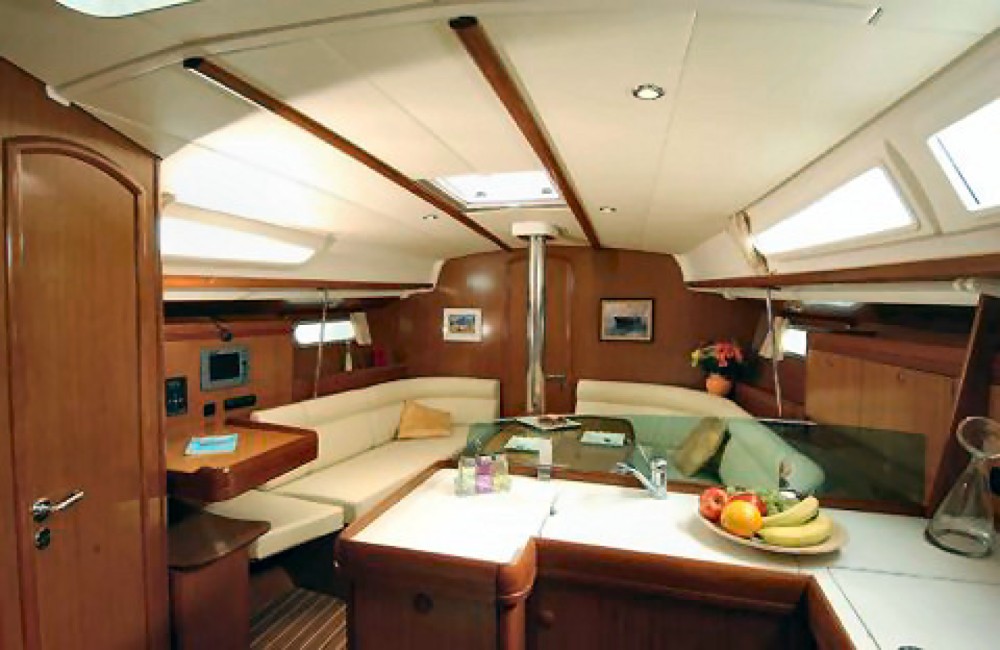 Fiche Technique Sun Odyssey 39i Avec Vid o SamBoat